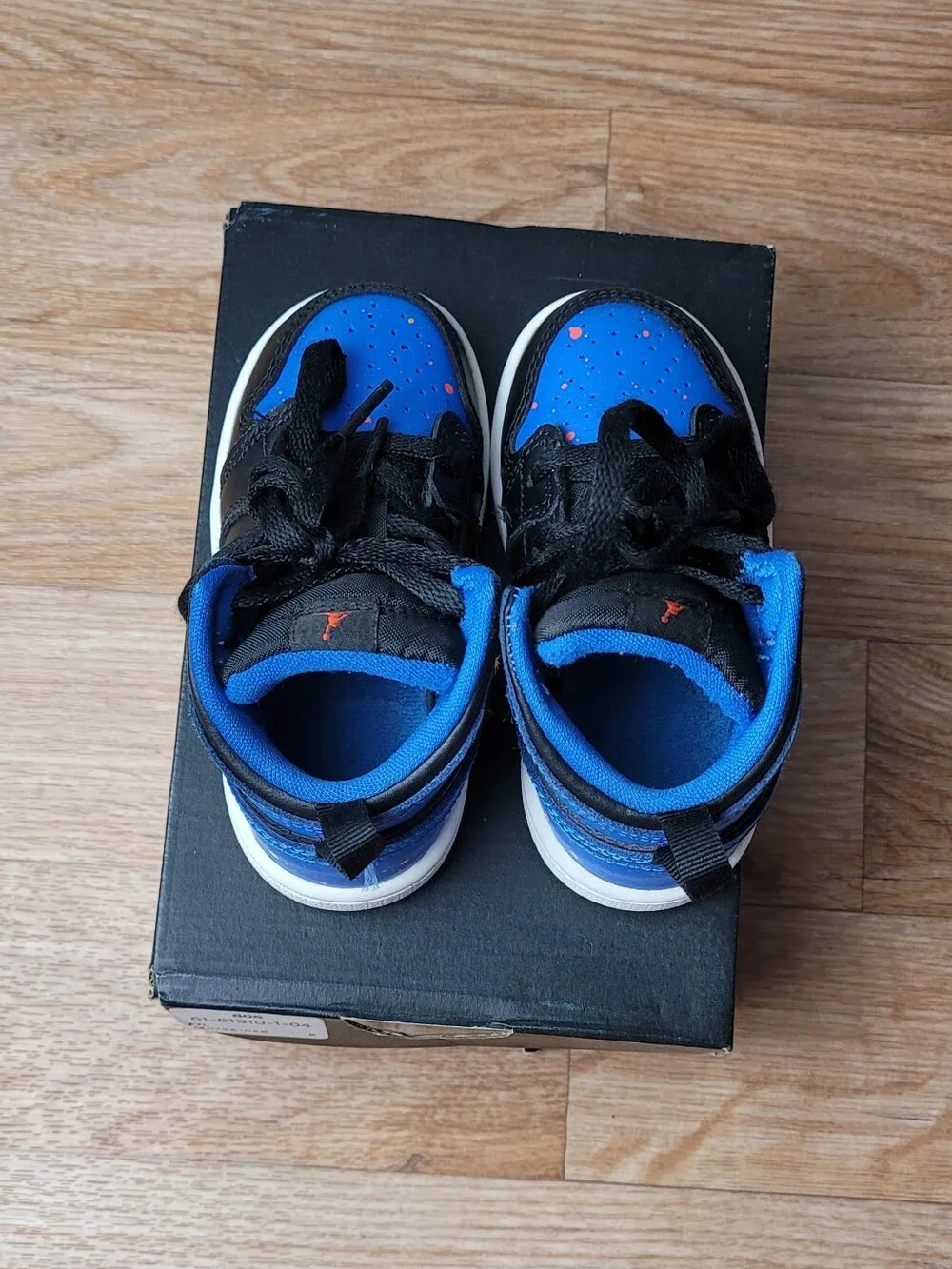 Nike Air Jordan 1 Mid 2018 Royal Paint Splatter Youth Kids 640735-048 Size 6c